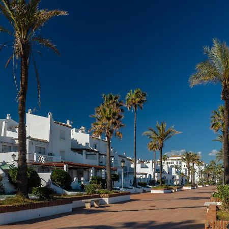 Via Celere 2330 Sea View Apartment Casares Eksteriør bilde