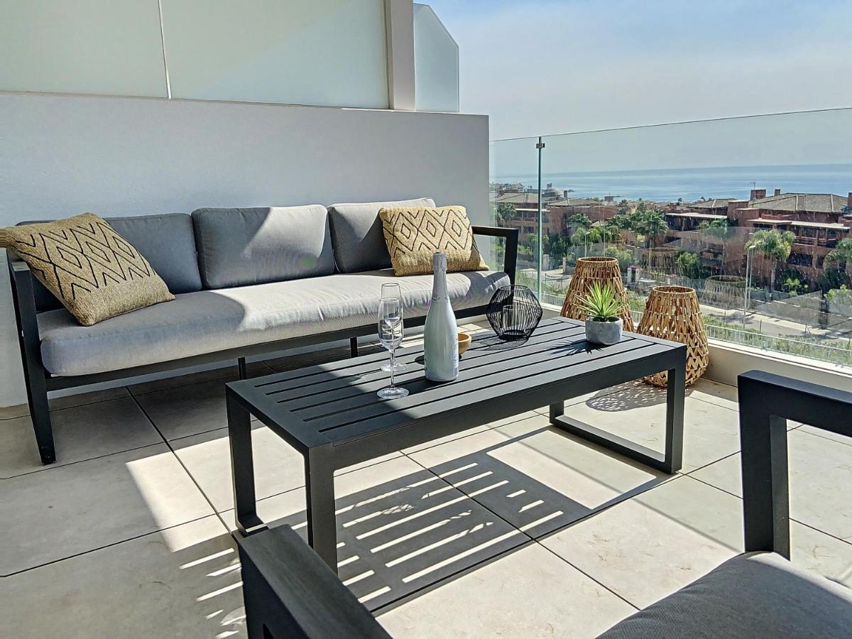 Via Celere 2330 Sea View Apartment Casares Eksteriør bilde
